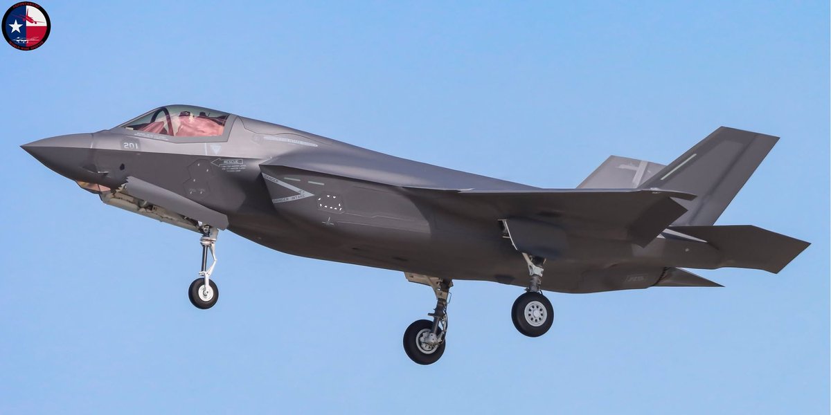 Japonya'nın İlk F-35B Uçağı Testlere Başladı