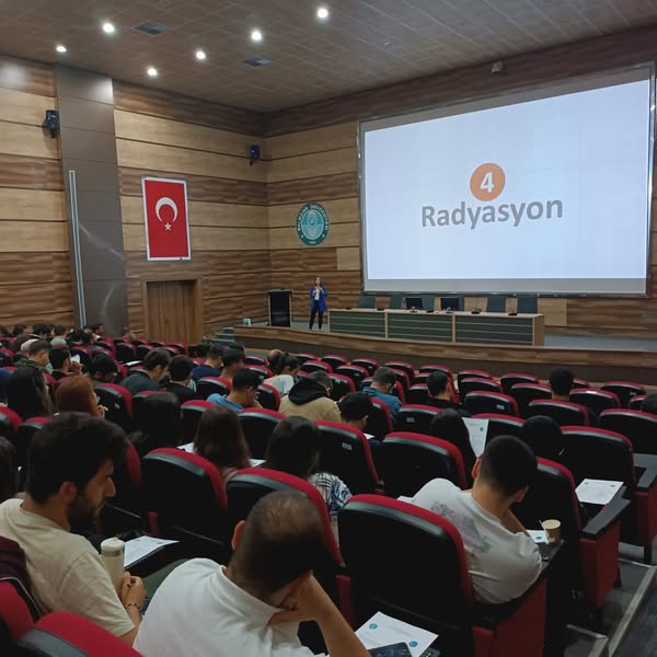 Balıkesir Üniversitesi Tıp Fakültesi İntörn Doktorlarına İş Sağlığı ve Güvenliği Eğitimi