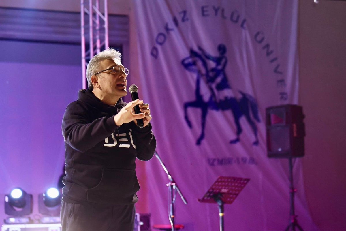 Dokuz Eylül Üniversitesi'nde DEÜFEST25 Coşkusu
