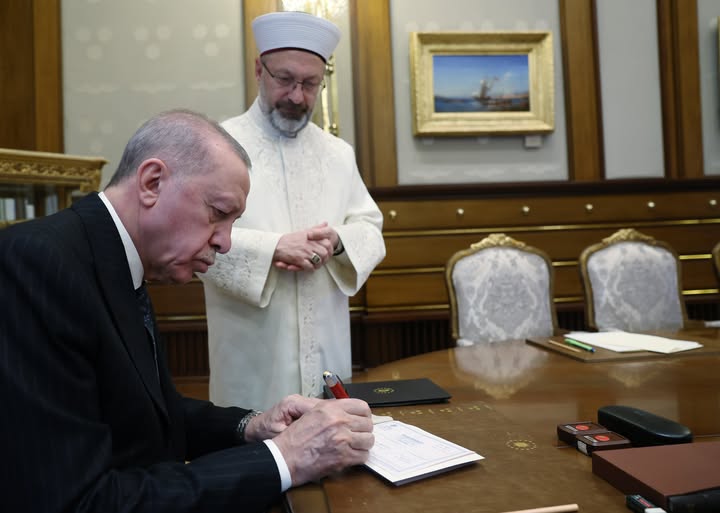 Cumhurbaşkanı Erdoğan 2025 Vekâlet Yoluyla Kurban Kesim Programına Bağış Yaptı