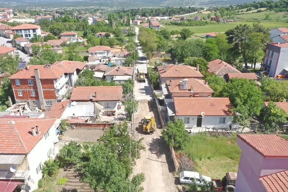 İvrindi Belediyesi İlçe Genelinde Altyapı ve Üstyapı Çalışmalarına Devam Ediyor