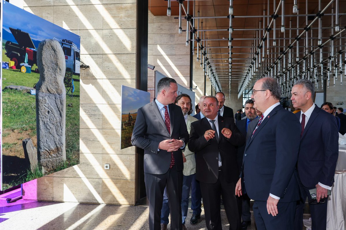 TİKA, Moğolistan'daki Göktürk Taşbabalarını Restore Ediyor
