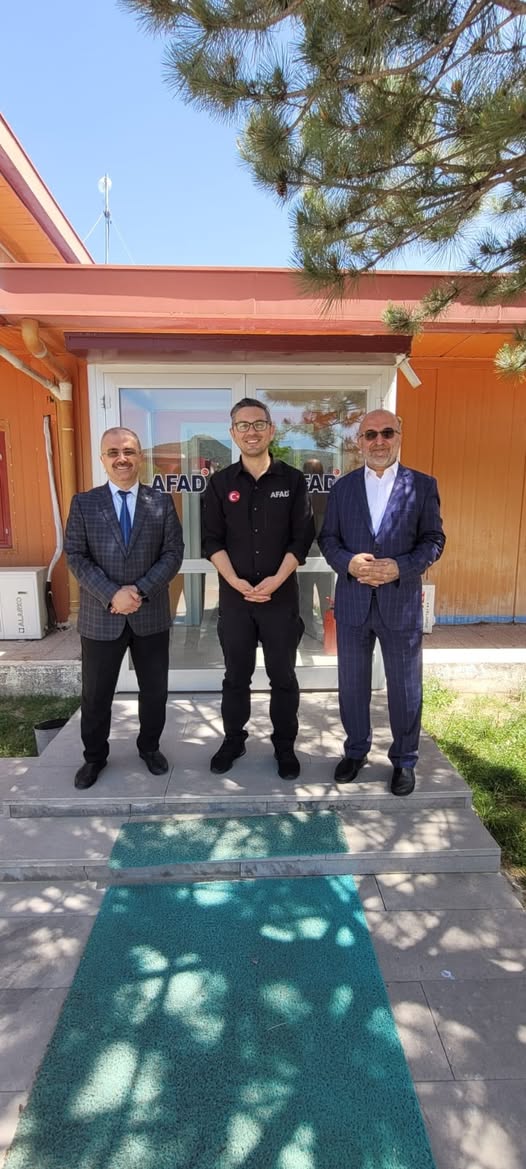 Afyonkarahisar İl Müftüsü İmamoğlu, AFAD İl Müdürü Altındal'ı Ziyaret Etti
