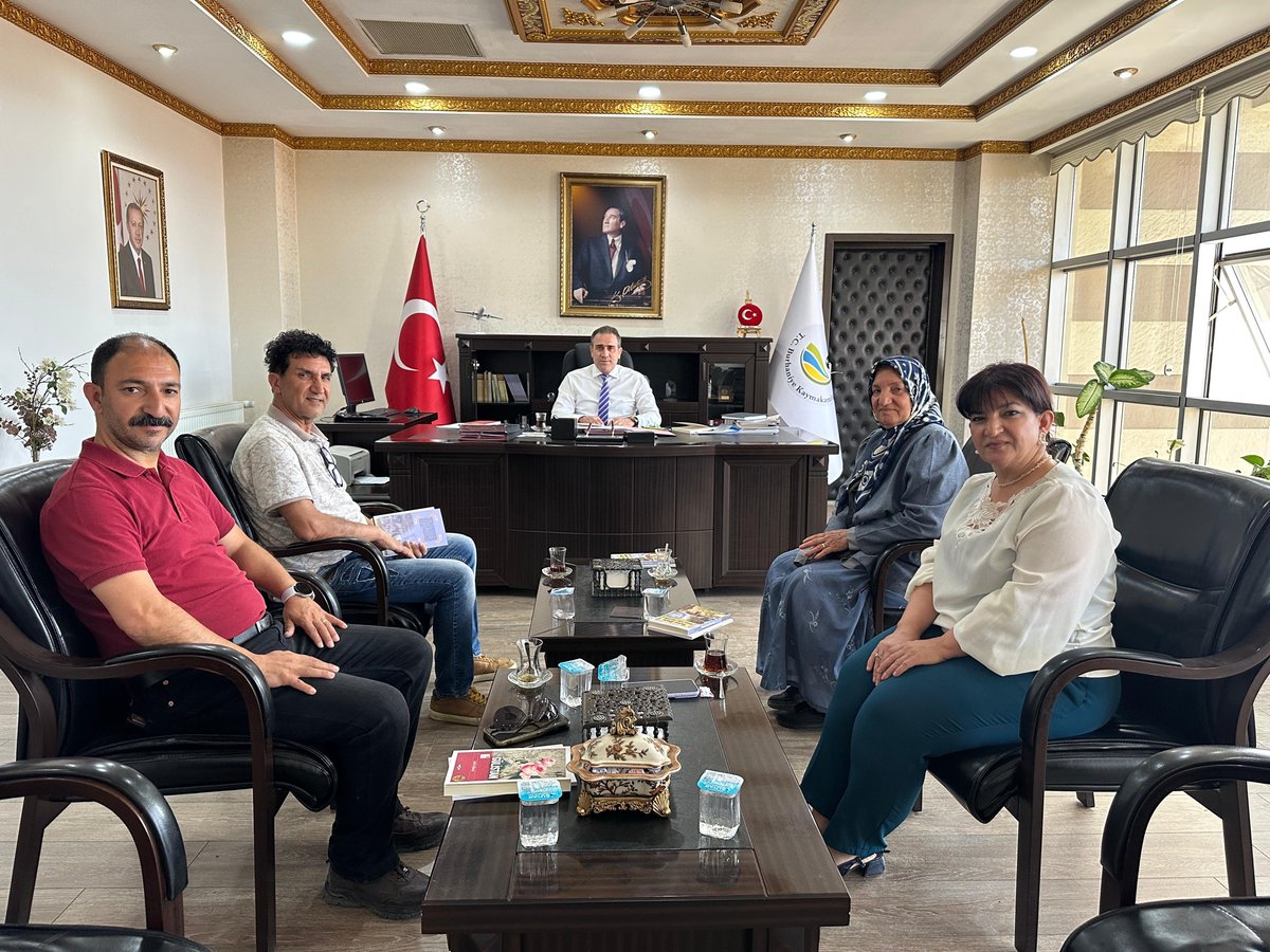Şehit MAMUK'un Ailesi Burhaniye Kaymakamını Ziyaret Etti