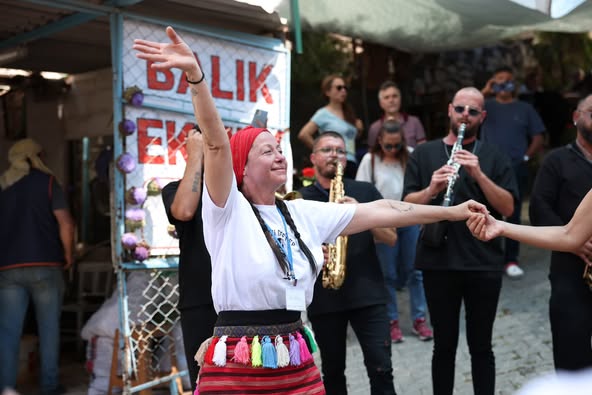 Çeşme'de Ildır Mübadil Buluşması Yoğun İlgi Gördü
