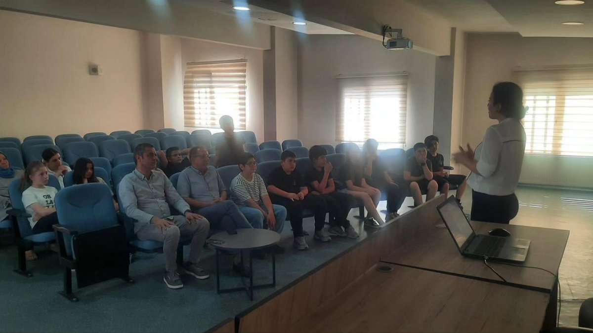 Söke İlçe Milli Eğitim Müdürü, TÜBİTAK Bilim Söyleşisine Katıldı
