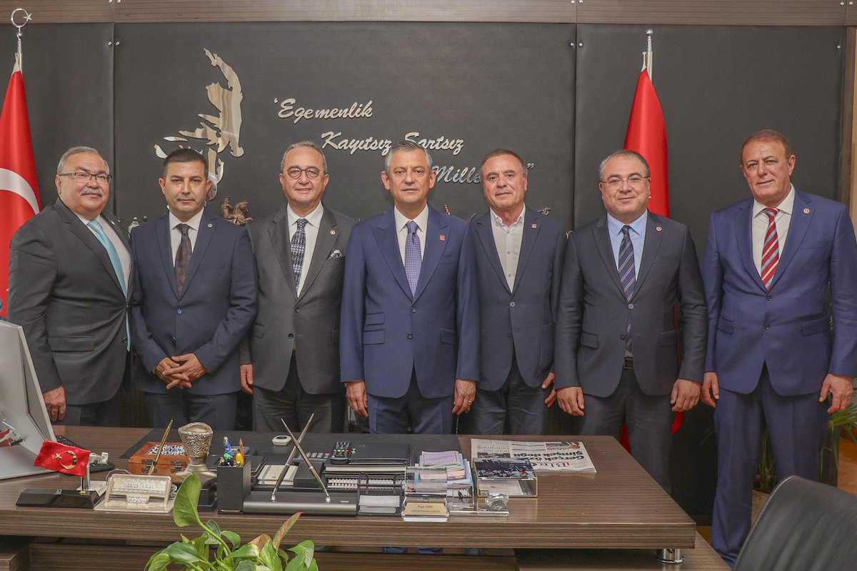 CHP'li Milletvekili Yıldız, TBMM'de Parti Heyetiyle Görüşmeler Gerçekleştirdi