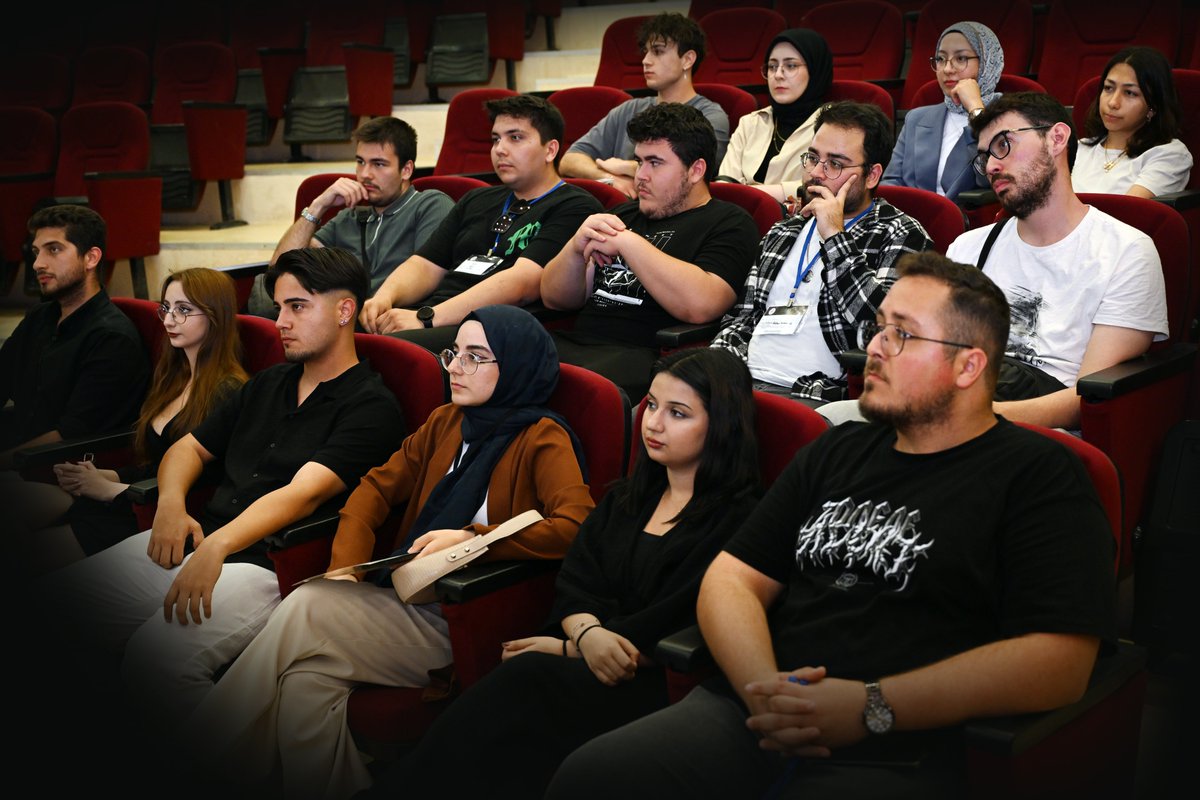 Manisa Celal Bayar Üniversitesi'nde Güvenlik Bilinci Semineri Düzenlendi