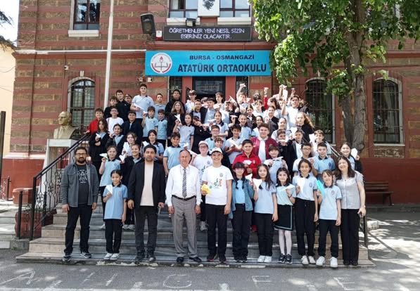 Balıkesir Üniversitesi Akademisyeninden Ortaokul Öğrencilerine Uçuş Teorisi Anlatımı
