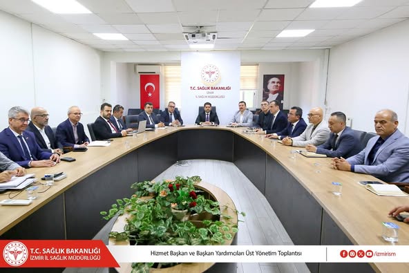 İzmir İl Sağlık Müdürlüğü'nde Haftalık Üst Yönetim Toplantısı Yapıldı