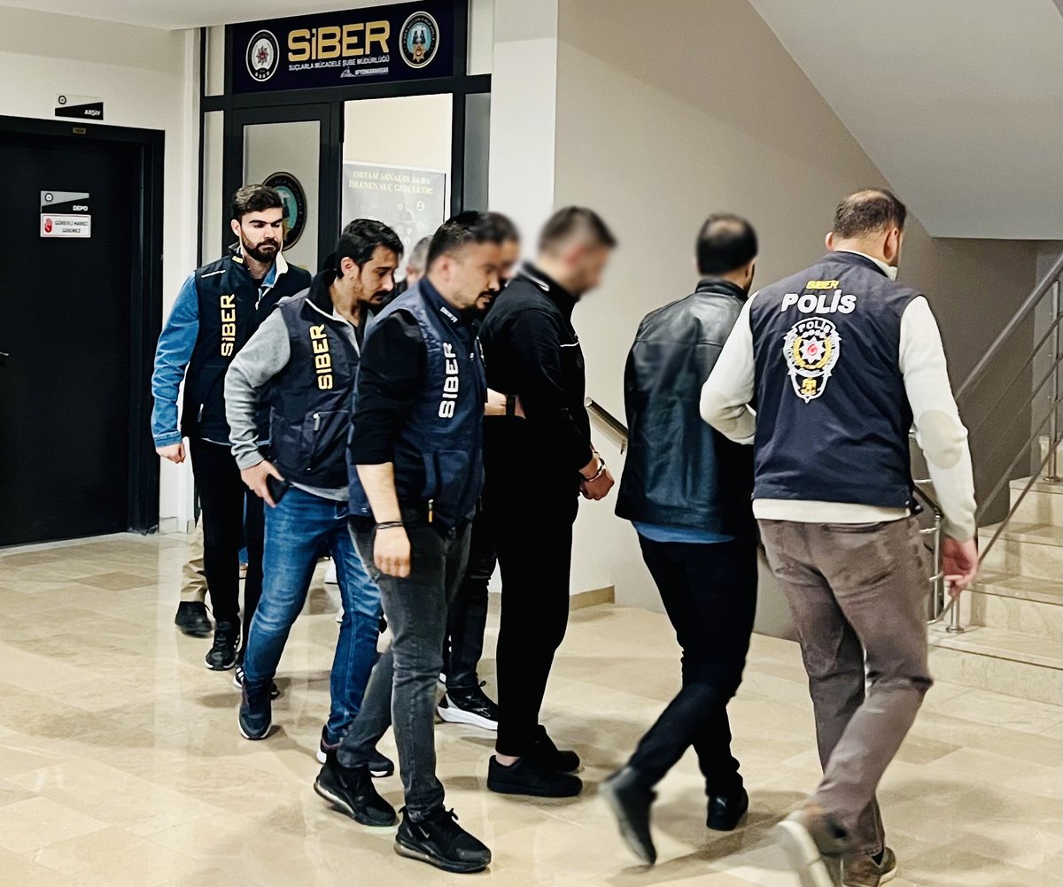 Afyonkarahisar'da Siber Dolandırıcılık Operasyonu: Yüksek Kazanç Vaadiyle Yatırımcılar Tuzağa Düşürülüyor