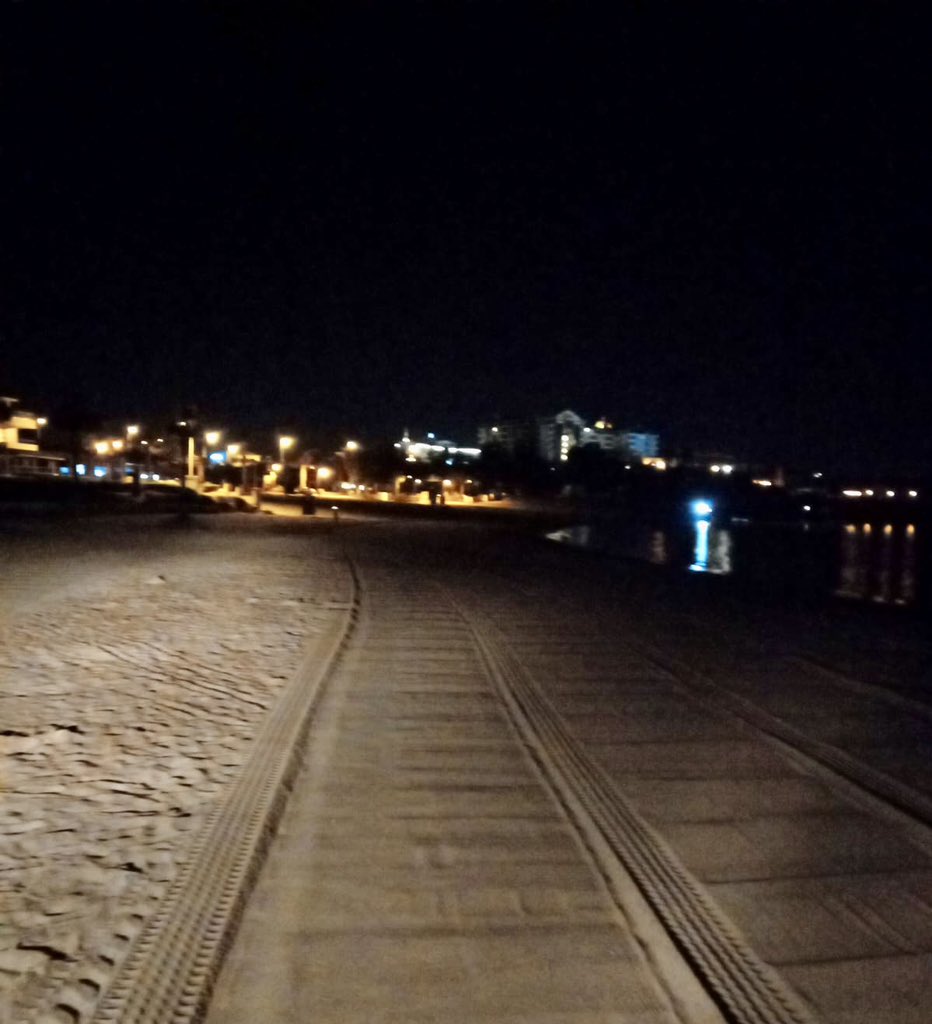 Didim'de Halk Plajlarında Kum Eleme Çalışmaları Başladı
