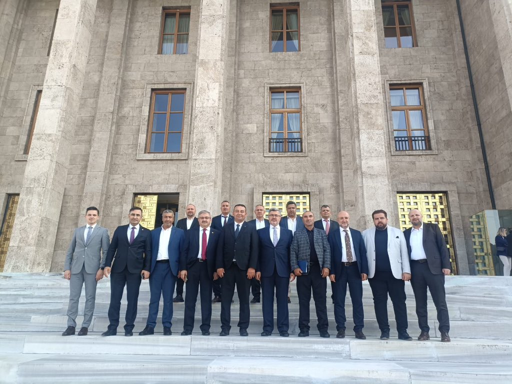 AK Parti İl Başkanı ve Yerel Yönetimler TBMM'de İstişare Toplantısı Düzenledi