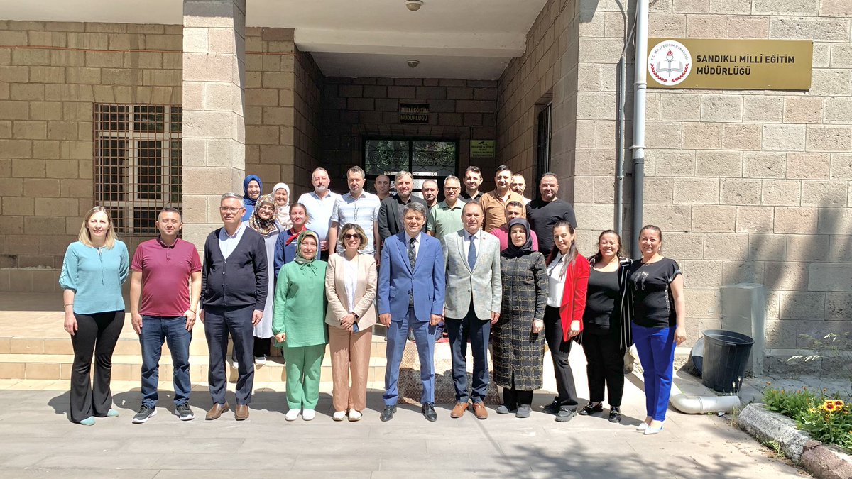 Sandıklı Kaymakamı Çengel, Milli Eğitim Personeline Veda Ziyareti Gerçekleştirdi