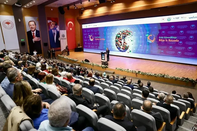 Aydın İl Tarım ve Orman Müdürlüğü Dünya Gıda Güvenilirliği Günü'nü Kutladı