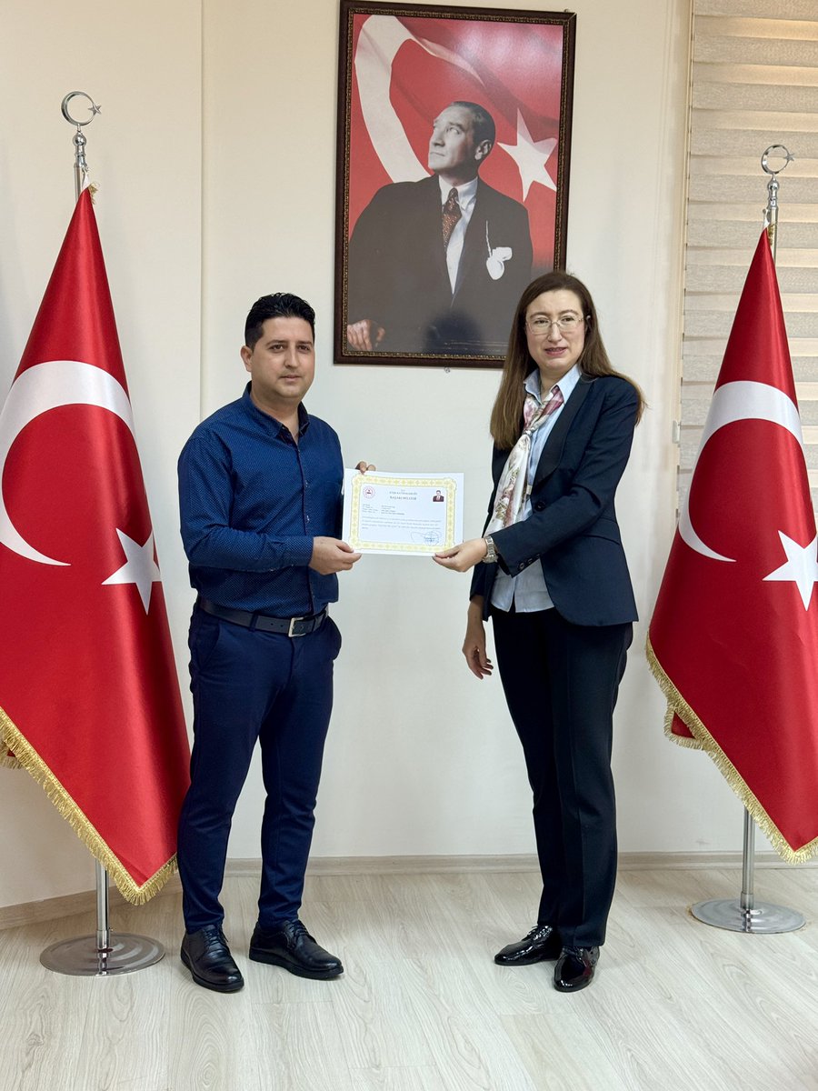 Köşk İlçe Milli Eğitim Müdürü Karataş'a Başarı Belgesi