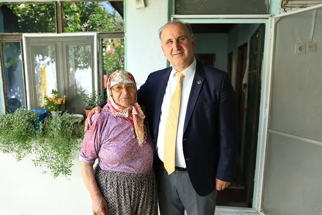 İncirliova Belediye Başkanı Ak, Bayram Ziyaretlerinde Bulundu