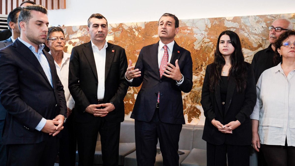 CHP'li Bulut, Ceyhan'da İlçe Teşkilatı ve Hemşehrilerle Bayramlaştı