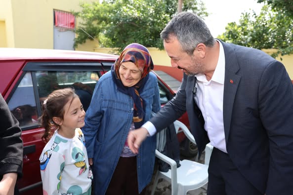 Sandıklı Belediye Başkanı Öztaş, Kurban Bayramı'nda Vatandaşlarla Buluştu