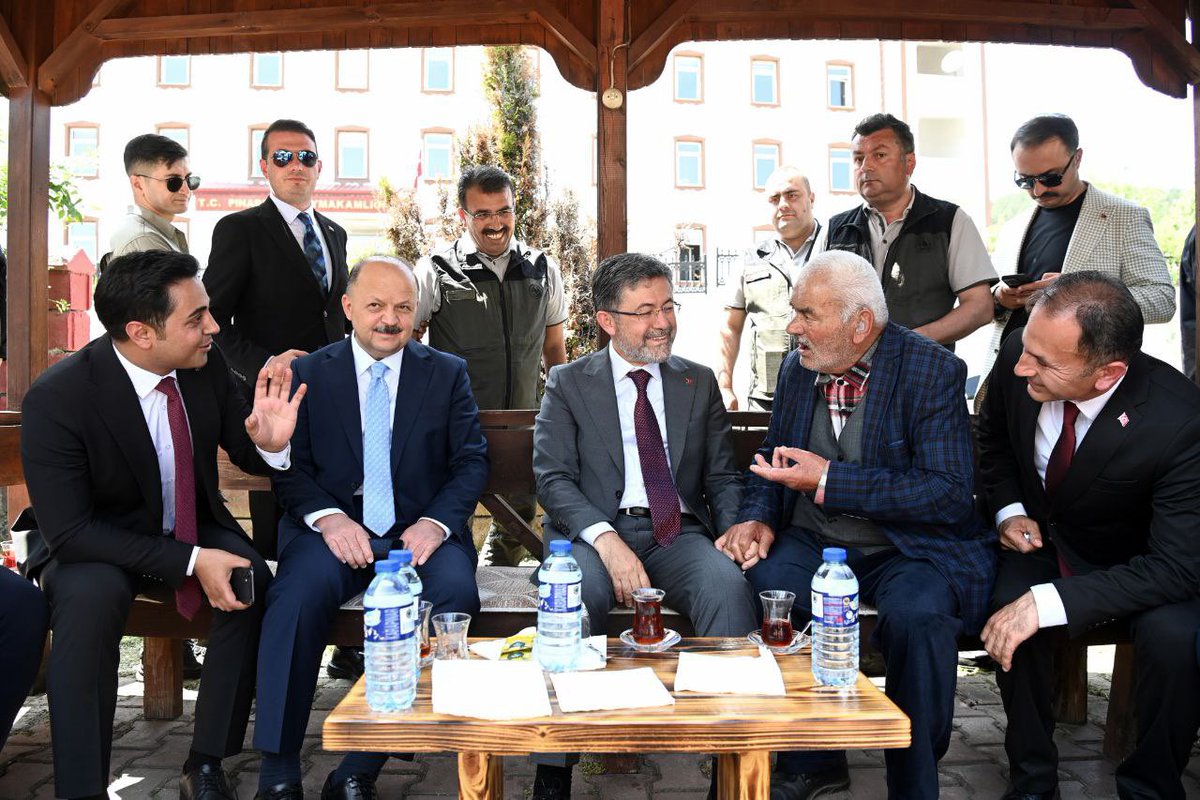 Tarım ve Orman Bakanı Yumaklı, Kastamonu'nun Pınarbaşı İlçesini Ziyaret Etti