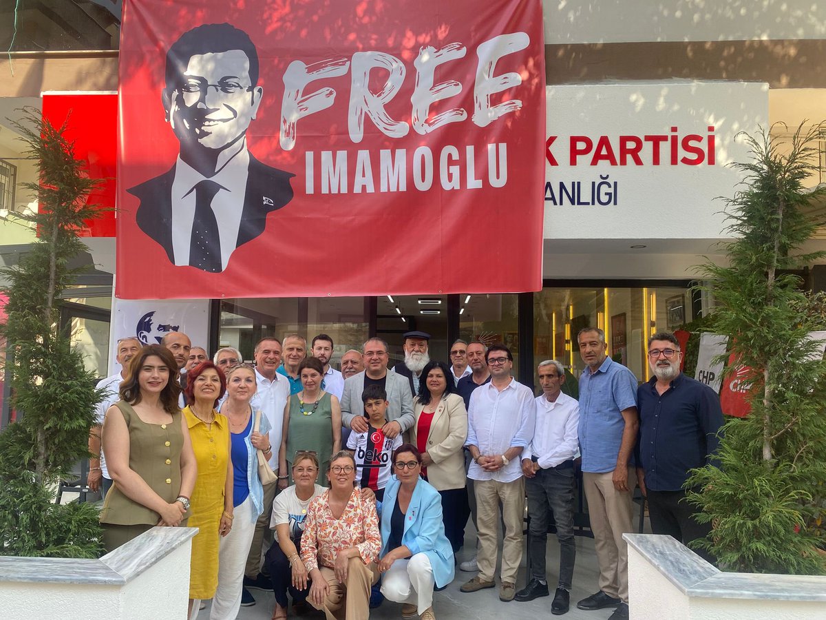CHP Aydın Milletvekili Karakoz Kuşadası'nda Bayramlaşma Programına Katıldı