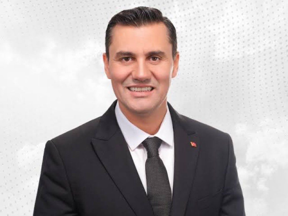 Manisa Büyükşehir Belediye Başkanı Zeyrek Geçirdiği Kaza Sonucu Yaralandı