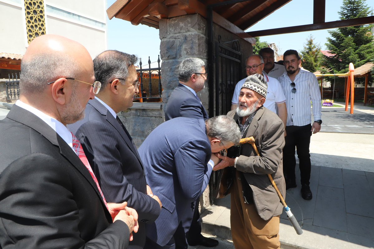 Erkmen'de Bayramlaşma Töreni Düzenlendi