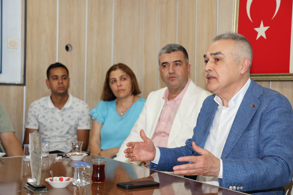 AK Parti Milletvekili Savaş, Karpuzlu'da Hemşehrileriyle Bayramlaştı