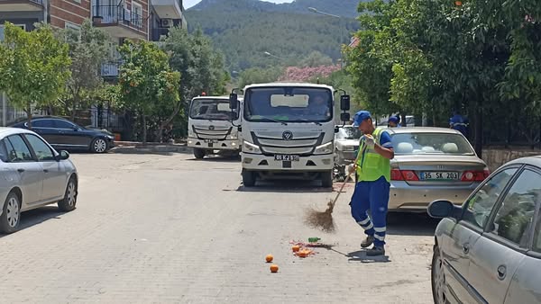 Aydın'da Turistik Bölgelerde Temizlik ve Bakım Çalışmaları Yapıldı