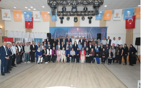 AK Parti Genel Merkezi tarafından düzenlenen ‘Türkiye Buluşmaları’ programları bugün başladı.