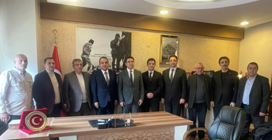 VAKIFBANK VE AGC ARASINDA TARİHİ PROTOKOL: GAZETECİLERE AVANTAJLI FAİZ ORANI İLE KREDİ İMKANI