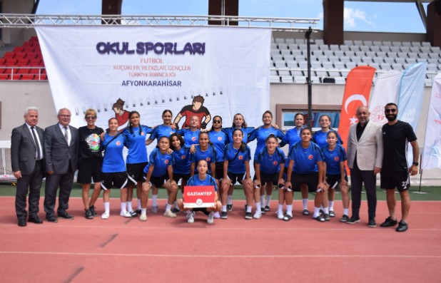 Afyonkarahisar, Okul Sporları Futbol Gençler Türkiye Birinciliği Heyecanına Ev Sahipliği Yapıyor