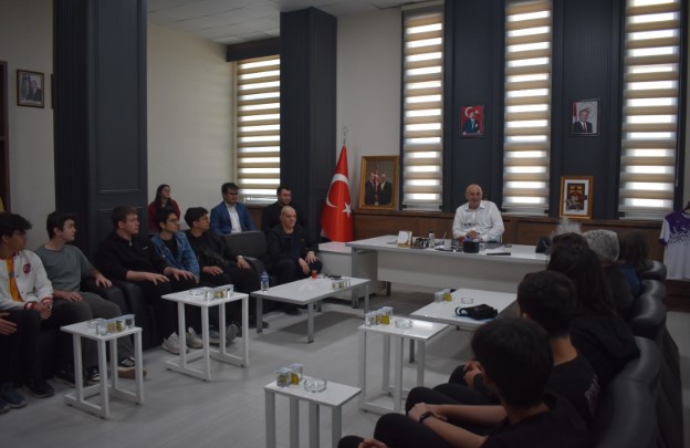 Afyonkarahisar Ticaret Borsası, Kamil Miras Anadolu Lisesi Öğrencileriyle Buluştu