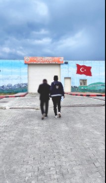 Dinar’da “Taksirle Ölüme ve Yaralanmaya Neden Olma” Suçundan Aranan Şahıs Yakalandı