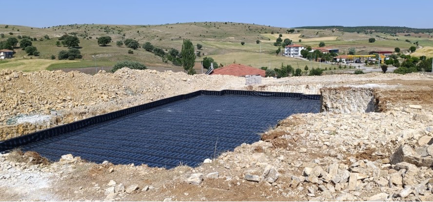 TOKİ Hızlı Başladı: Hocalar’da 64 Daireli Proje Yükseliyor