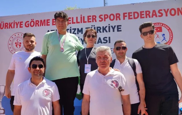 Engelliler Gençlik ve Spor Kulübü, Türkiye Görme Engelliler Atletizm Şampiyonası’ndan Madalyalarla Döndü