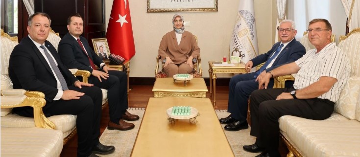 Yeni Yol Partisi Genel Başkanı Akıncı ve Beraberindeki Heyetten Vali Yiğitbaşı’na Ziyaret