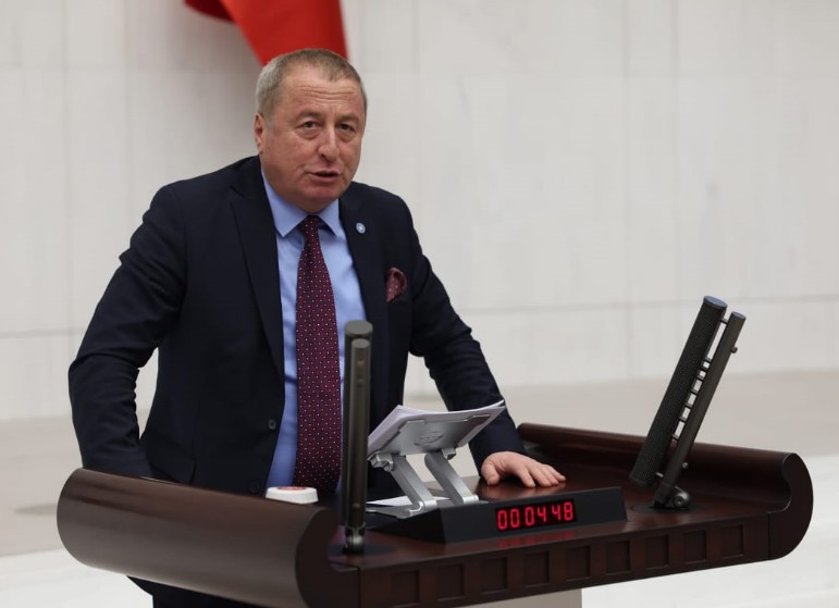 İYİ Parti Genel Başkan Yardımcısı ve Afyonkarahisar Milletvekili Hakan Şeref Olgun’dan Afyon’un İhracat Gerilemesine Sert Tepki: “Vitrin Siyasetinin Sonu Bu!”