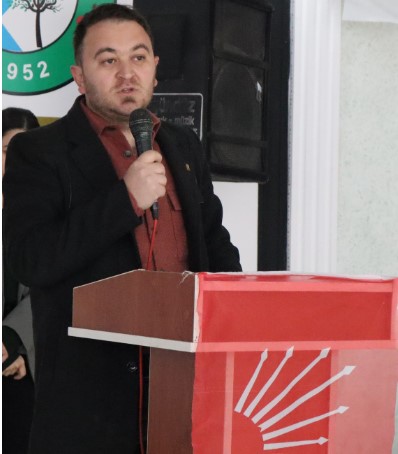  CHP Çay İlçe Başkanı Murat Cingöz, Çobanlar ve Sülümenli bölgesinde Akarçay’dan yapılan izinsiz su alımlarına sert tepki gösterdi. 