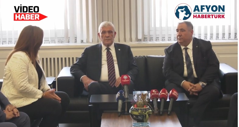 İYİ Parti Genel Başkanı Müsavat Dervişoğlu Afyonkarahisar Belediyesini ziyaret etti.