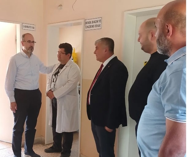 İl Sağlık Müdürü Öztürk, Çayırbağ Aile Sağlığı Merkezi’nde İncelemelerde Bulundu