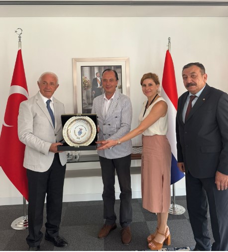 KÜTAHYA, TİCARET, TARIM VE HAYVANCILIKTA YENİ PAZARLARA AÇILIYOR