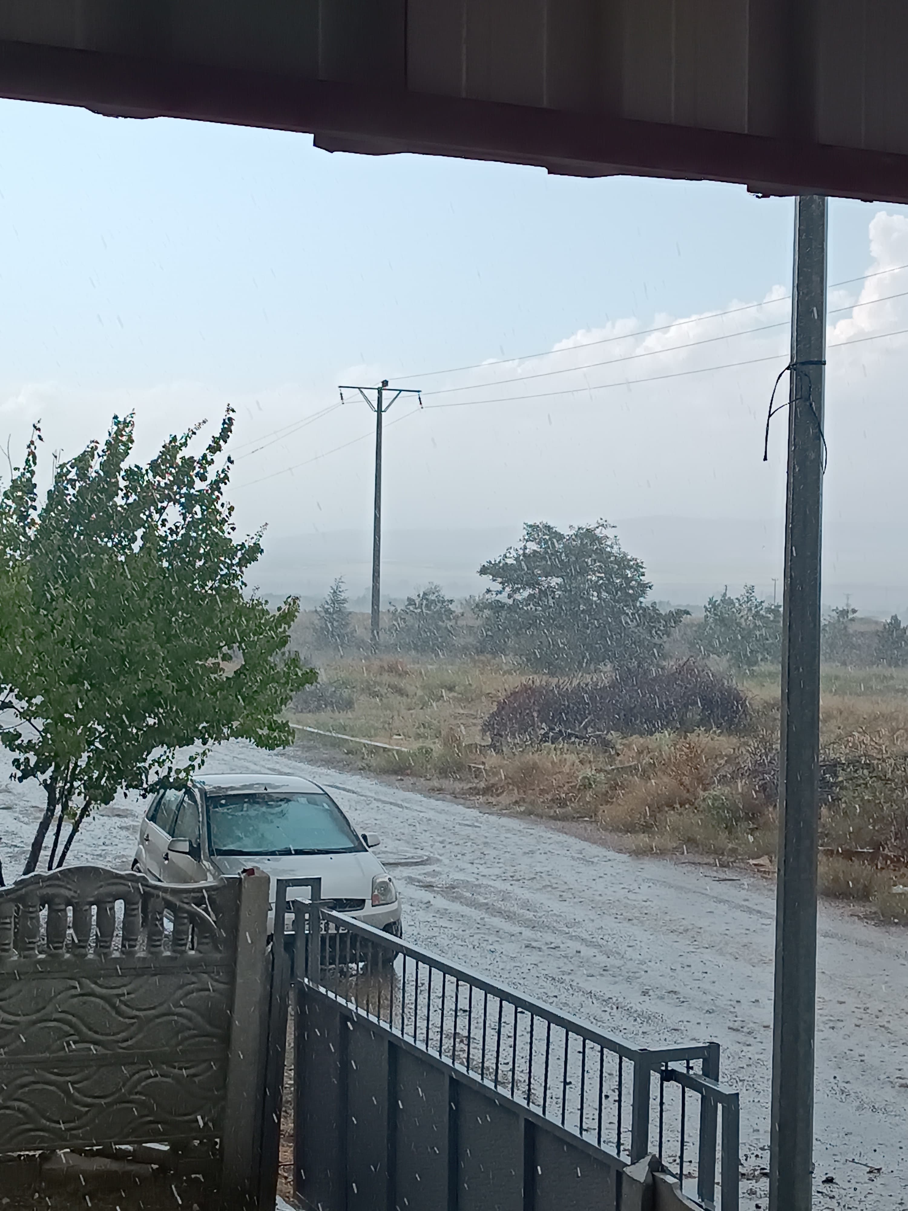 Çay Eberde  Yağış Etkili Oldu
