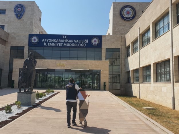 Afyonkarahisar’da FETÖ Firarisi Yakalandı