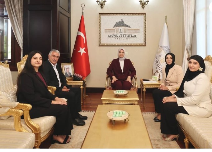 Vali Yiğitbaşı, Avrupalı Türk Vatandaşlarıyla Buluştu