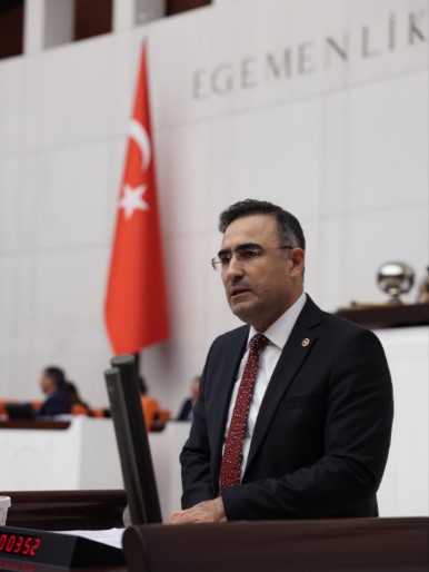 AK Parti 24 Yaşında: Türkiye’nin Değişim ve Başarı Hikayesi