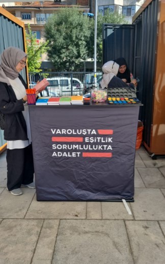 KADEM’DEN KADINLARIN GÜCÜNÜ YANSITAN STAND ÇALIŞMASI