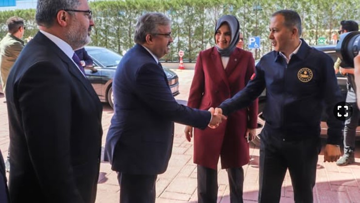 İçişleri Bakanı Ali Yerlikaya, Afyonkarahisar'da 