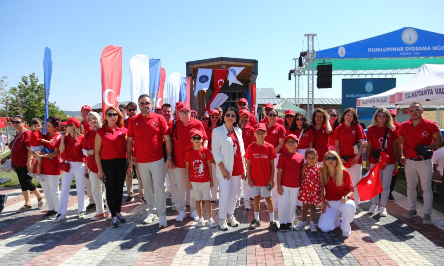 NG Grup, 30 Ağustos Zafer Bayramı’nı Dumlupınar’da Kutladı