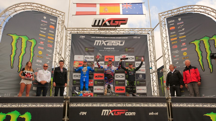 MXGP TÜRKİYE DÜNYAYI EKRANLARA KİLİTLEDİ ZAFER HOLLANDALI JEFFREY HERLİNGS’İN OLDU 